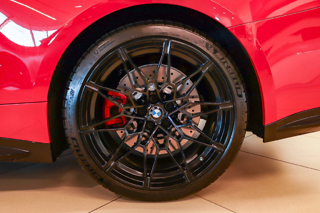 Used 2025 BMW M4 xDrive Competition w/ Executive Package AWD/4WD image 12