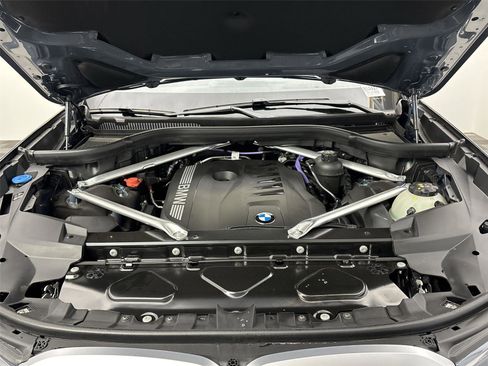New 2026 BMW X7 xDrive40i w/ Premium Package image 20