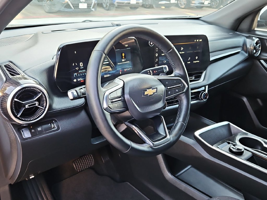Used 2026 Chevrolet Equinox LT FWD image 15