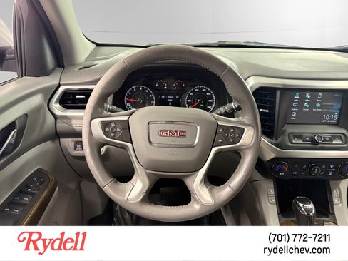 Used 2018 GMC Acadia SLE AWD/4WD image 13