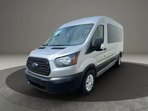 Used 2018 Ford Transit 250 148 Medium Roof RWD image 1