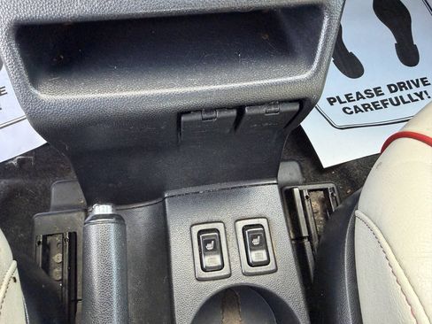 Used 2012 MAZDA MAZDA5 Grand Touring FWD image 27