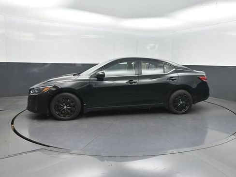 Used 2025 Nissan Sentra S FWD image 3