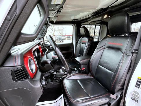 Certified 2021 Jeep Gladiator Rubicon AWD/4WD image 11