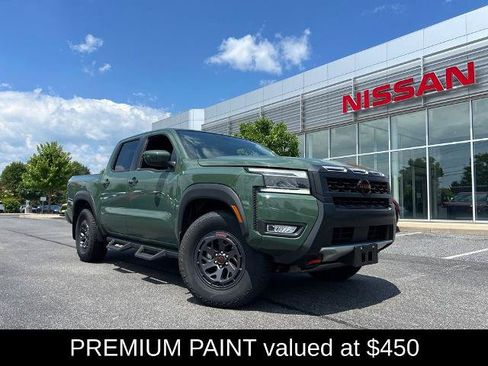 Certified 2025 Nissan Frontier PRO-4X AWD/4WD image 3