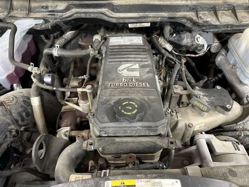 Used 2018 RAM 5500 SLT w/ Quick Order Package 2EG SLT AWD/4WD image 22
