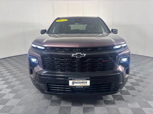 Used 2024 Chevrolet Traverse RS AWD/4WD image 32