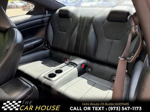Used 2018 INFINITI Q60 3.0t Luxe RWD image 17