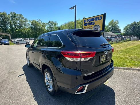 Used 2018 Toyota Highlander Limited AWD/4WD image 8