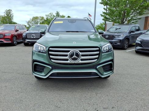 Certified 2025 Mercedes-Benz GLS 580 4MATIC image 8