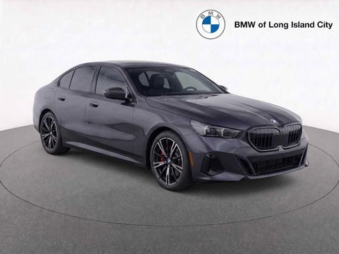 New 2027 BMW 530i xDrive w/ M Sport Package AWD/4WD image 1