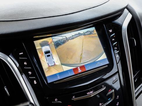 Used 2020 Cadillac Escalade ESV Premium Luxury image 21