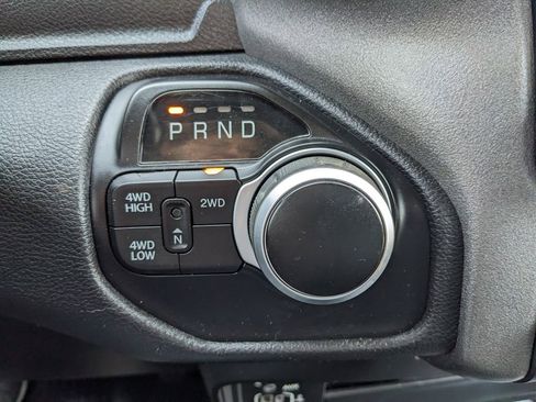 Used 2022 RAM 2500 Tradesman w/ Chrome Appearance Group image 48