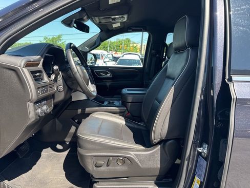 Used 2024 Chevrolet Tahoe Premier AWD/4WD image 13