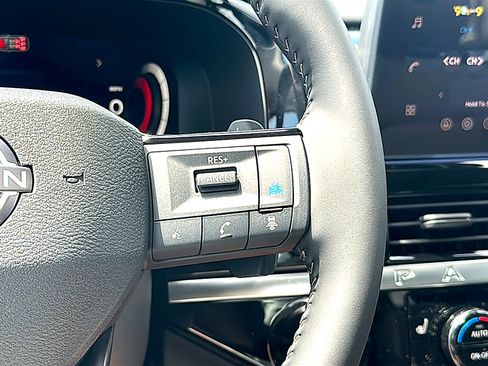 New 2026 Nissan Pathfinder SL w/ SL Premium Package FWD image 20