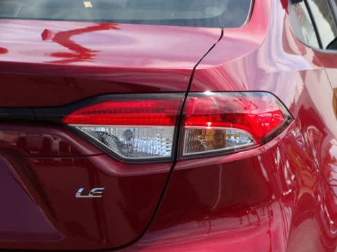 Certified 2023 Toyota Corolla LE image 12