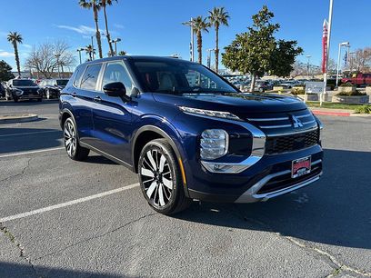 New 2026 Mitsubishi Outlander SE