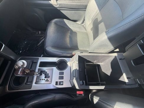 Used 2015 Toyota 4Runner Limited AWD/4WD image 13