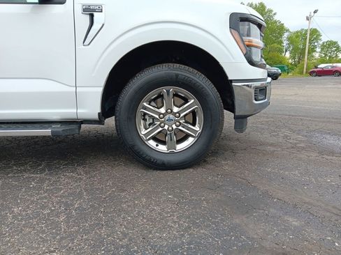 Used 2024 Ford F150 XLT AWD/4WD image 3