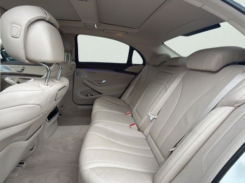 Used 2019 Mercedes-Benz S 450 Sedan image 12