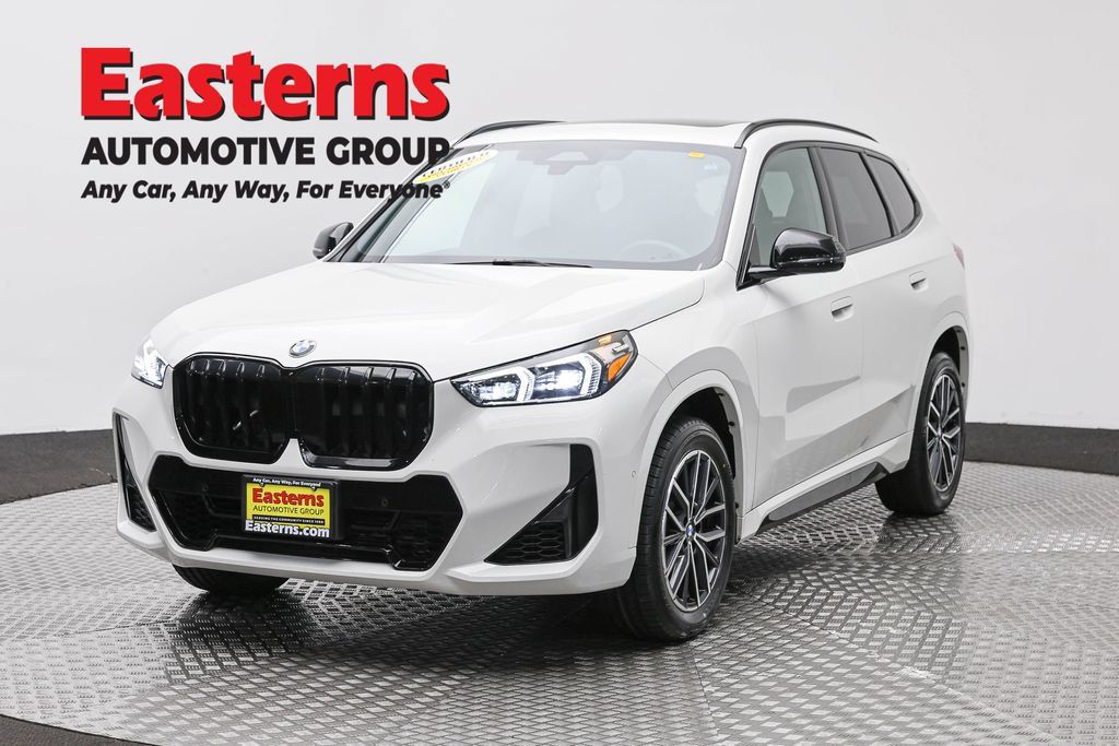 Used 2023 BMW X1 xDrive28i w/ M Sport Package AWD/4WD image 1
