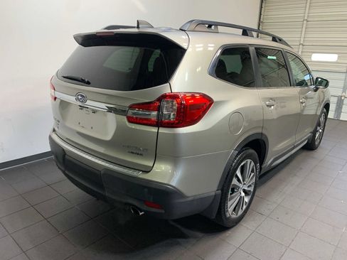 Used 2019 Subaru Ascent Limited image 3