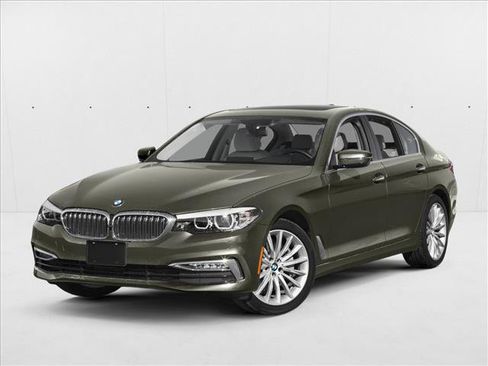 Used 2017 BMW 530i xDrive image 1