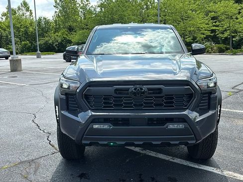 New 2026 Toyota Tacoma TRD Off-Road w/ TRD Off Road Upgrade Package AWD/4WD image 8