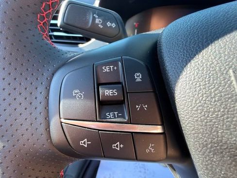 Certified 2023 Ford Escape ST-Line w/ Tech Pack #1 AWD/4WD image 16