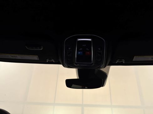 Used 2022 Jeep Wagoneer Series II image 20