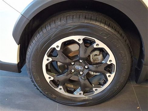 Certified 2023 Subaru Crosstrek 2.0i Premium image 8