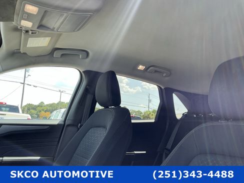 Used 2025 Ford Escape Active FWD image 26