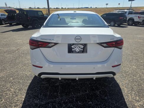 Used 2024 Nissan Sentra SV FWD image 6