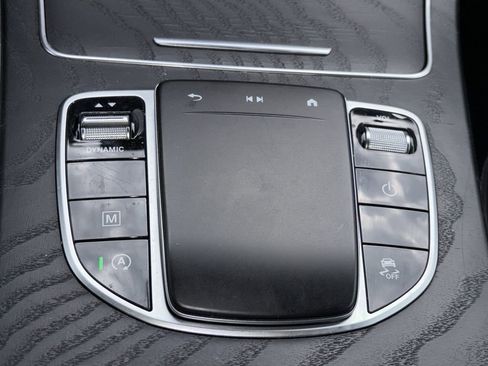 Used 2020 Mercedes-Benz GLC 300 GLC 300 image 25
