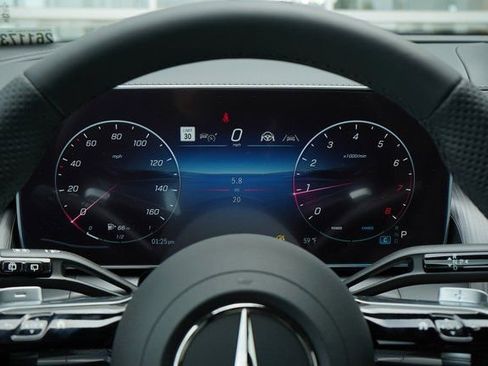 New 2026 Mercedes-Benz GLC 300 image 16