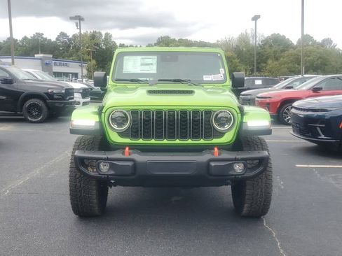 New 2025 Jeep Gladiator Mojave image 2