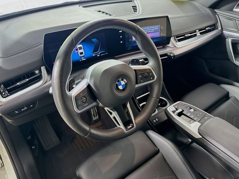 Used 2025 BMW X2 xDrive28i AWD/4WD image 12