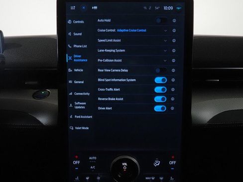 Used 2023 Ford Mustang Mach-E California Route 1 image 34