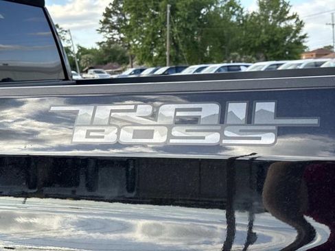 New 2026 Chevrolet Silverado 1500 Custom Trail Boss w/ Dark Appearance Package AWD/4WD image 22