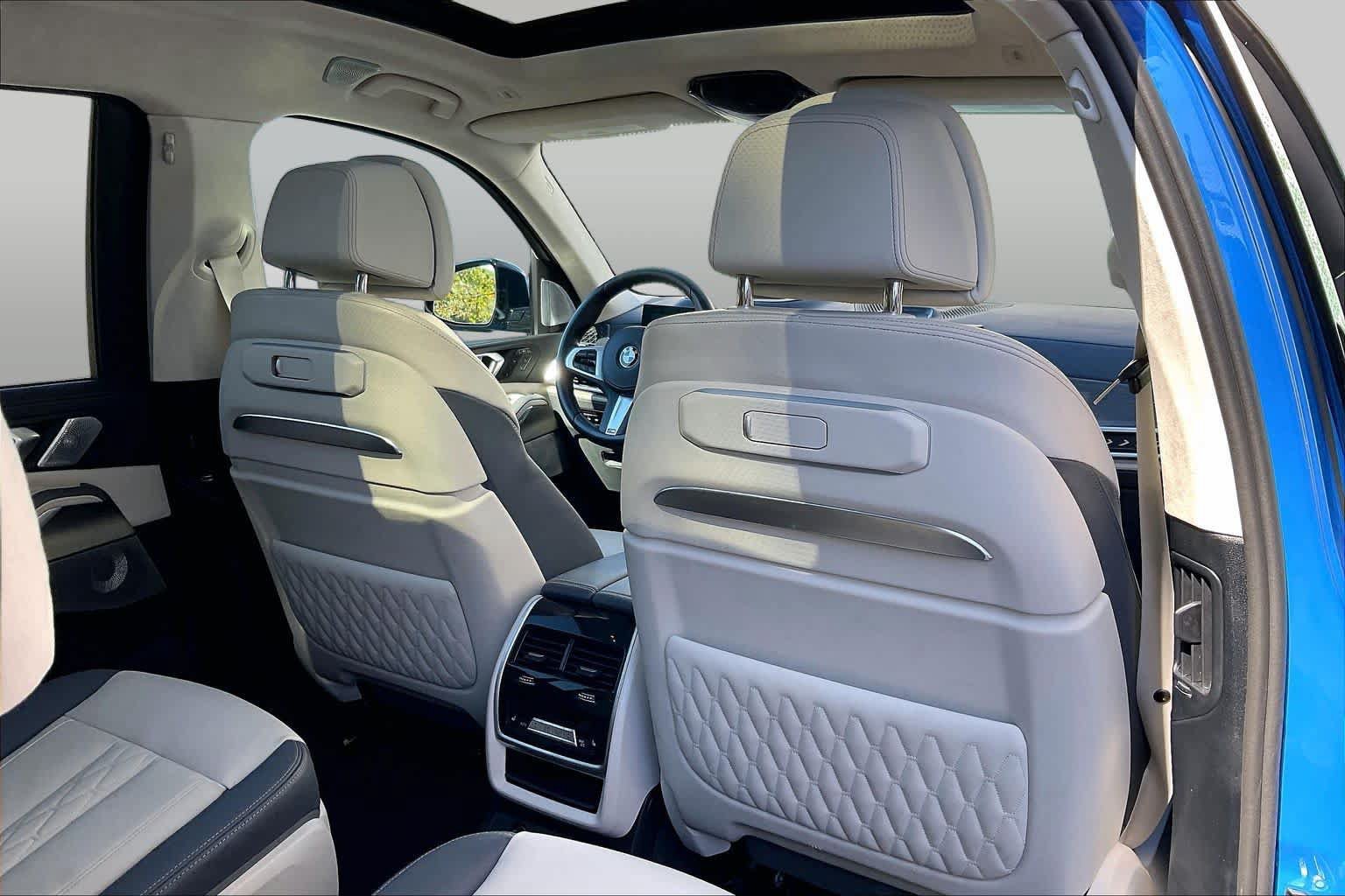 Used 2026 BMW X7 xDrive40i w/ Executive Package AWD/4WD image 20