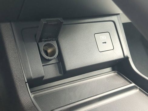 Used 2025 Acura RDX SH-AWD image 19