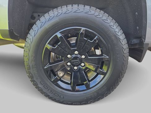 Used 2018 Chevrolet Colorado LT AWD/4WD image 37