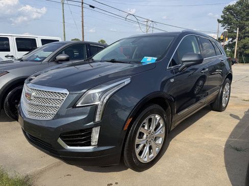 Used 2019 Cadillac XT5 Luxury w/ LPO, Radiant Package FWD image 2