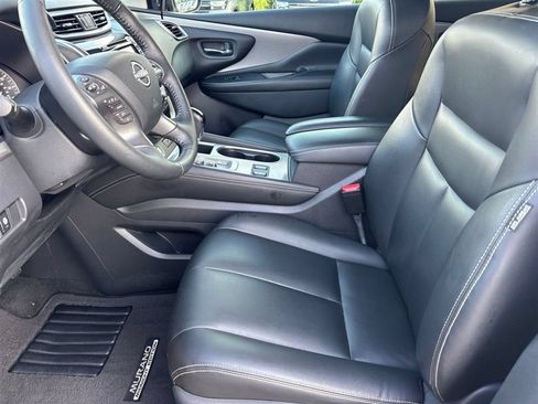 Used 2024 Nissan Murano SV w/ SV Midnight Edition Package FWD image 14