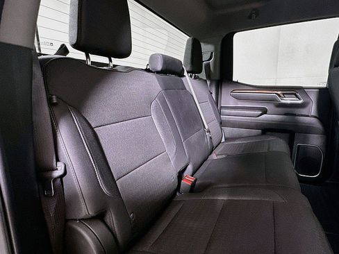 Used 2024 Chevrolet Silverado 1500 LT AWD/4WD image 25
