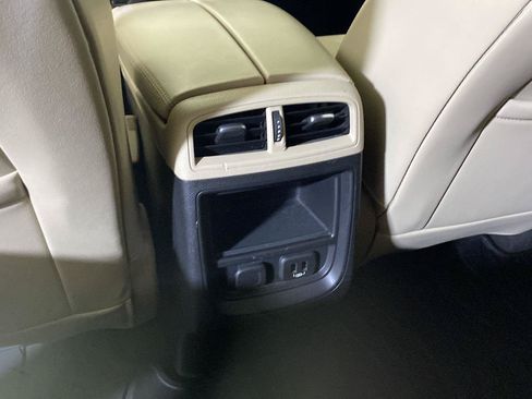 Used 2020 Buick Envision Preferred FWD image 37