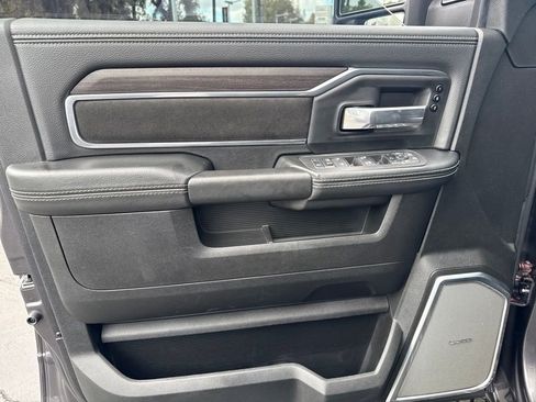 Certified 2025 RAM 3500 Laramie AWD/4WD image 14