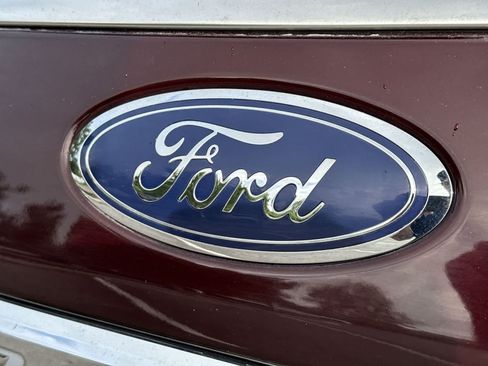 Used 2020 Ford Expedition XLT AWD/4WD image 18