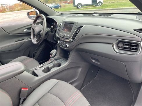 Certified 2022 Chevrolet Equinox RS image 28