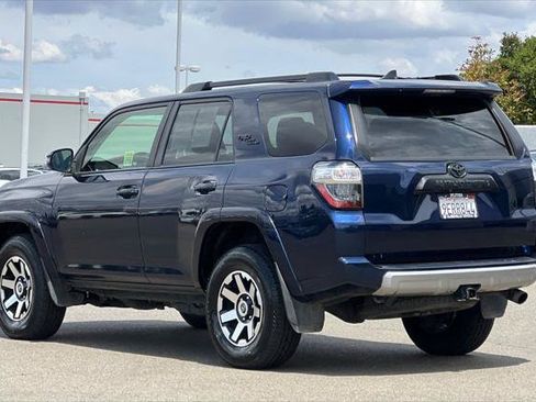 Certified 2023 Toyota 4Runner TRD Off-Road Premium AWD/4WD image 7